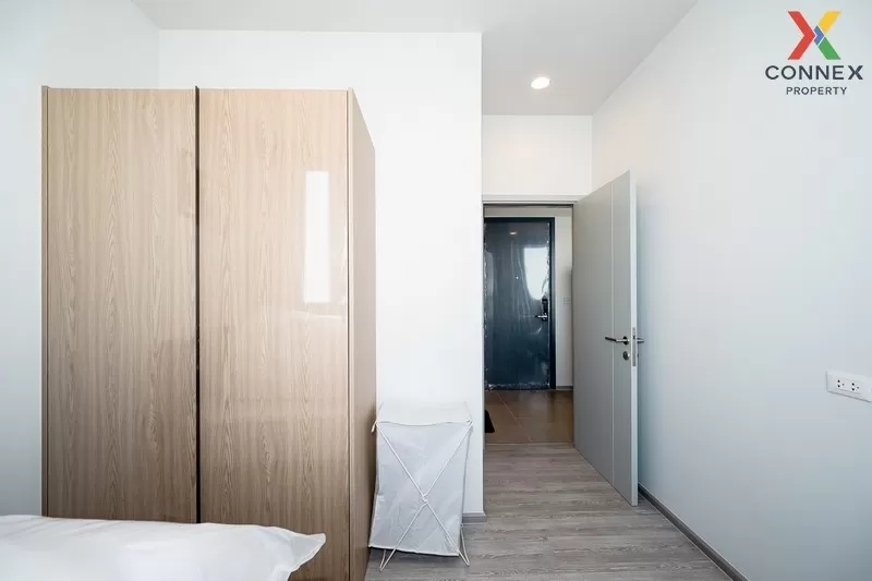 FOR RENT condo , XT Ekkamai , high floor , BTS-Ekkamai , Khlong T